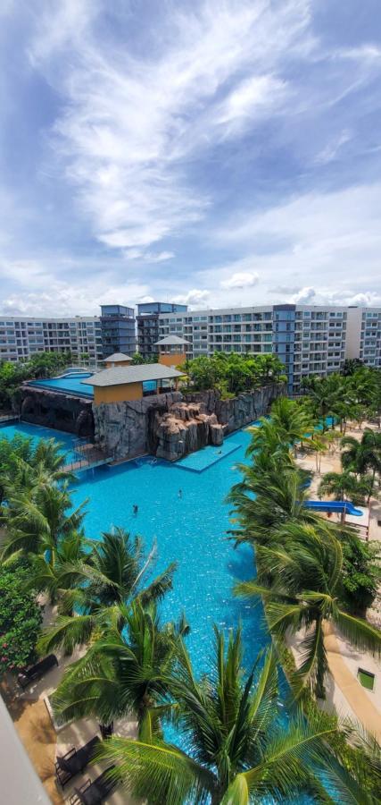 Laguna Beach Resort3 ジョムティエンビーチ エクステリア 写真